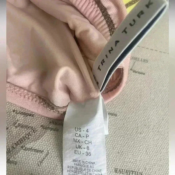 Trina Turk Bandeau Rainbow Stripe Ruffled Swim Tank Size 4 - Picture 4 of 6